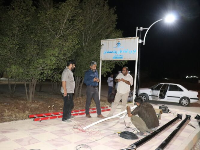نصب روشنایی معابر اطراف پارک بانوان